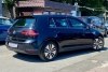Volkswagen e-Golf  2015. Фото 5