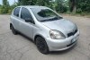 Toyota Yaris Luna 2000. Фото 2