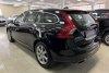 Volvo V60  2016. Фото 2