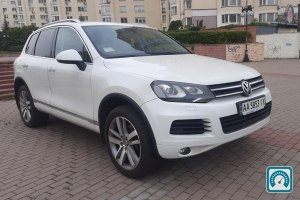 Volkswagen Touareg  2013 823103