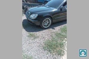 Mercedes S-Class   2003 823247