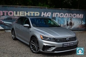 Volkswagen Passat  2018 823259