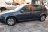 Volkswagen Golf  2001.  4