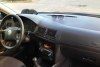 Volkswagen Golf  2001.  12