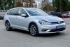 Volkswagen Golf  2018.  3
