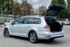 Volkswagen Golf  2018.  8