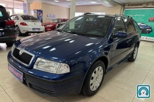 Skoda Octavia  2010 823489