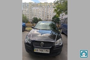 Volkswagen Polo  2008 823707