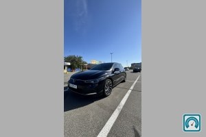 Volkswagen Golf Style 2020 823712