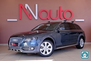 Audi A4 allroad quattro  2011 823719