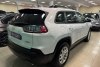 Jeep Cherokee  2022.  4