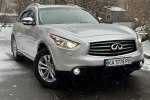 Infiniti Q70 2013