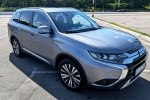 Mitsubishi Outlander XL  2020 � ���