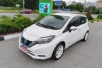 Nissan Note E-Power 2018 � ���