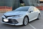 Toyota Camry Premium 2020 � ���