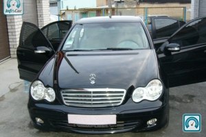 Mercedes C-Class W203 2005 №94587